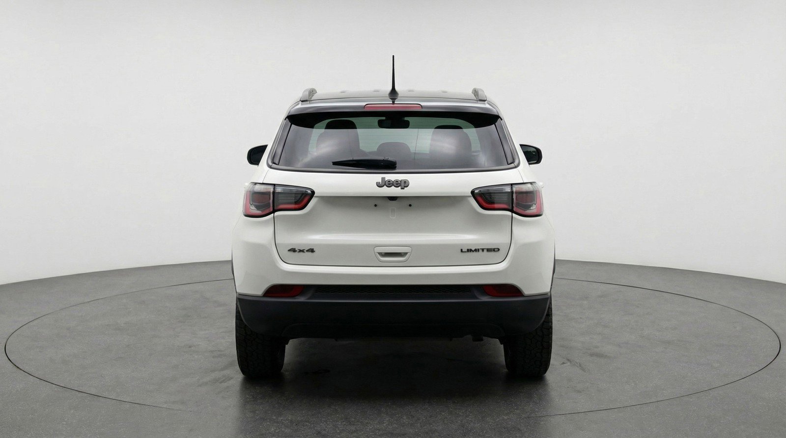 Used 2025 Jeep Compass Trailhawk image 7