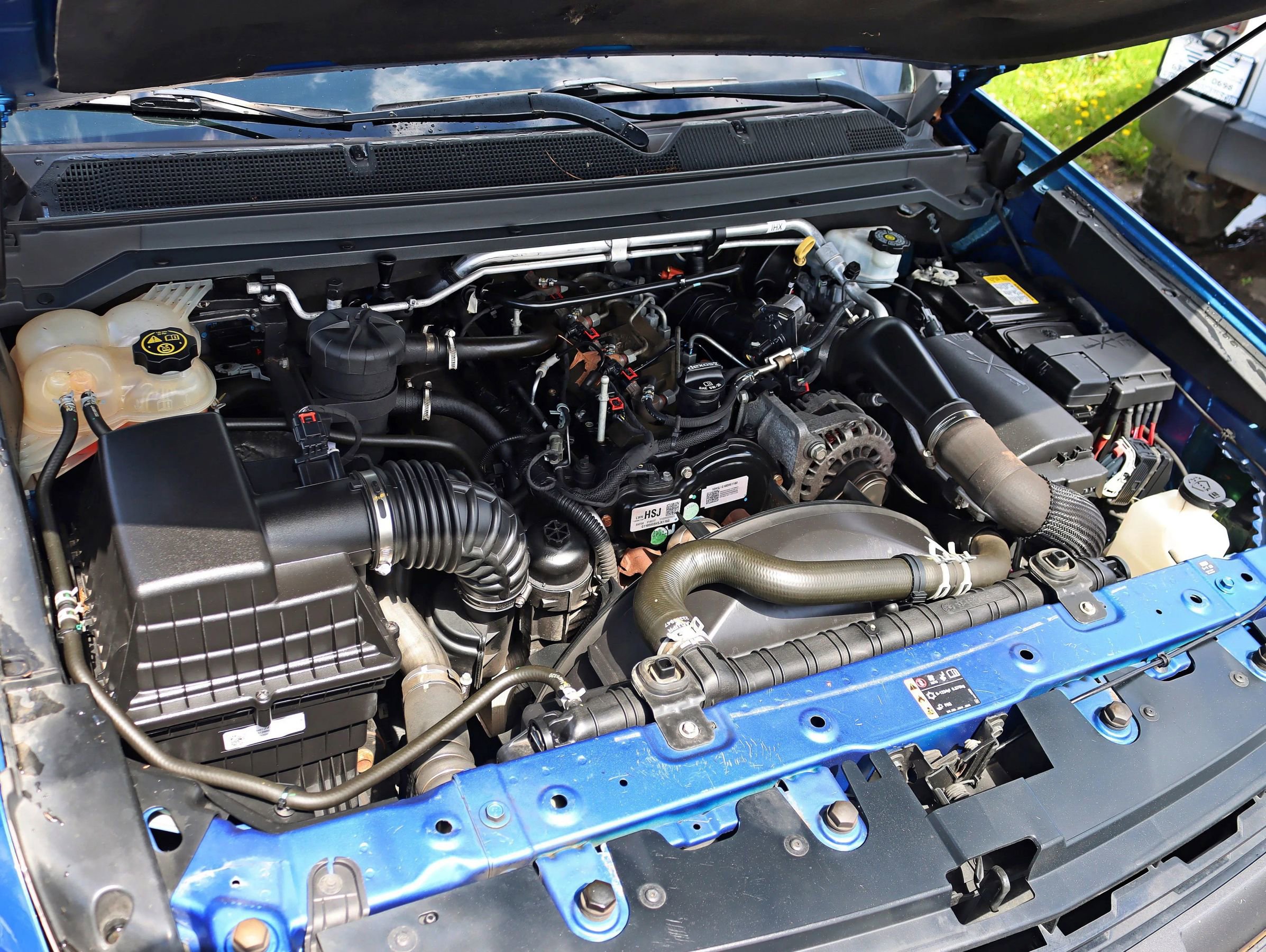 Used 2019 Chevrolet Colorado Z71 AWD/4WD image 38