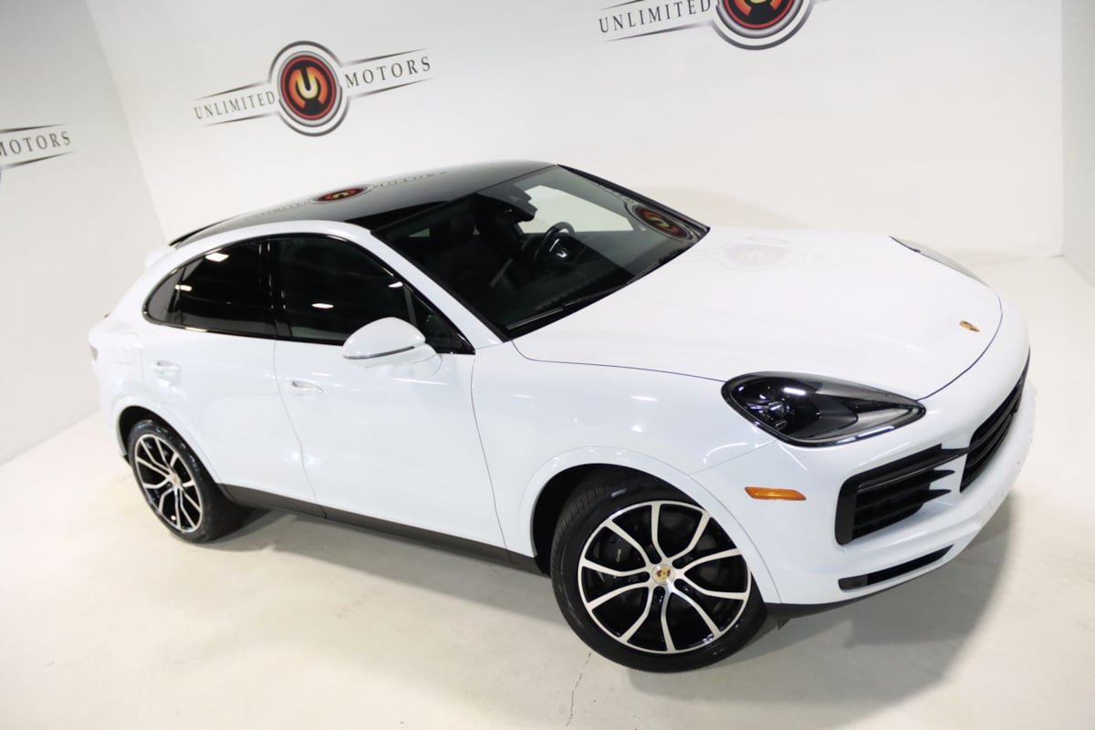 Used 2023 Porsche Cayenne Coupe w/ Towing Package w/o Tow Ball AWD/4WD image 78