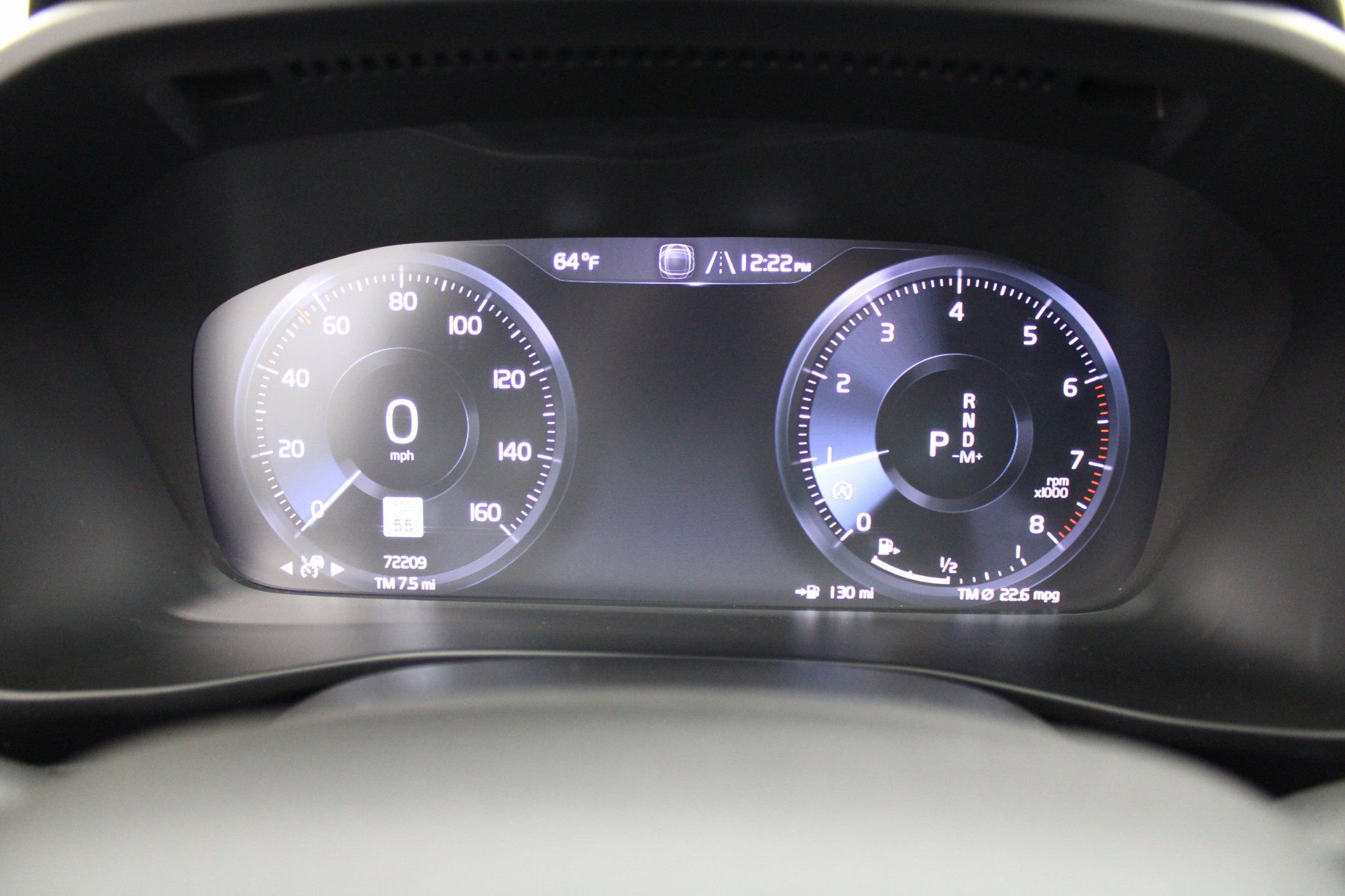 Used 2021 Volvo XC40 T5 Momentum image 39