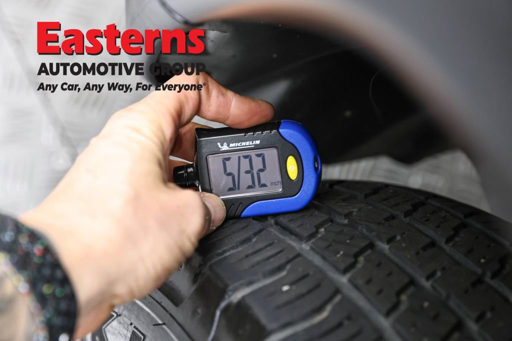 Used 2022 Jeep Compass Trailhawk w/ Trailhawk Elite Group image 32