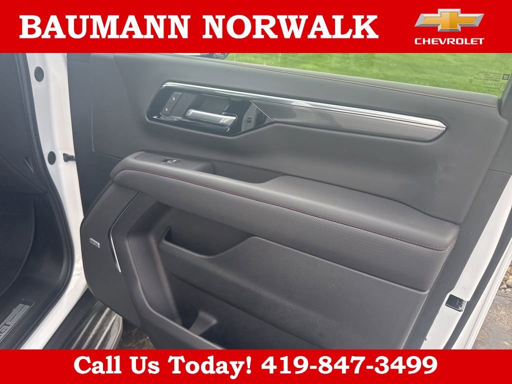 New 2026 Chevrolet Suburban RST w/ Comfort Package image 38