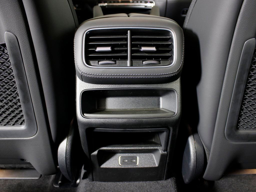Certified 2026 Mercedes-Benz GLE 53 AMG 4MATIC image 30