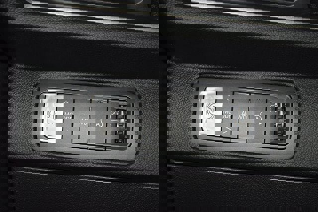 New 2026 Chevrolet Traverse LT w/ Enhanced Driving Package image 33