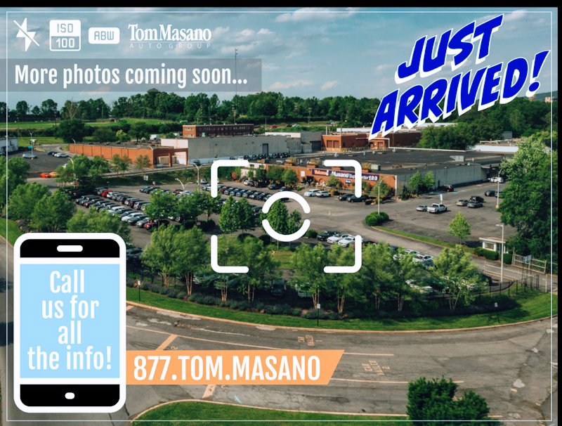 Used 2022 Lincoln Corsair AWD w/ Equipment Group 101A image 2