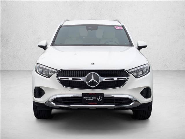Certified 2025 Mercedes-Benz GLC 350e 4MATIC image 4