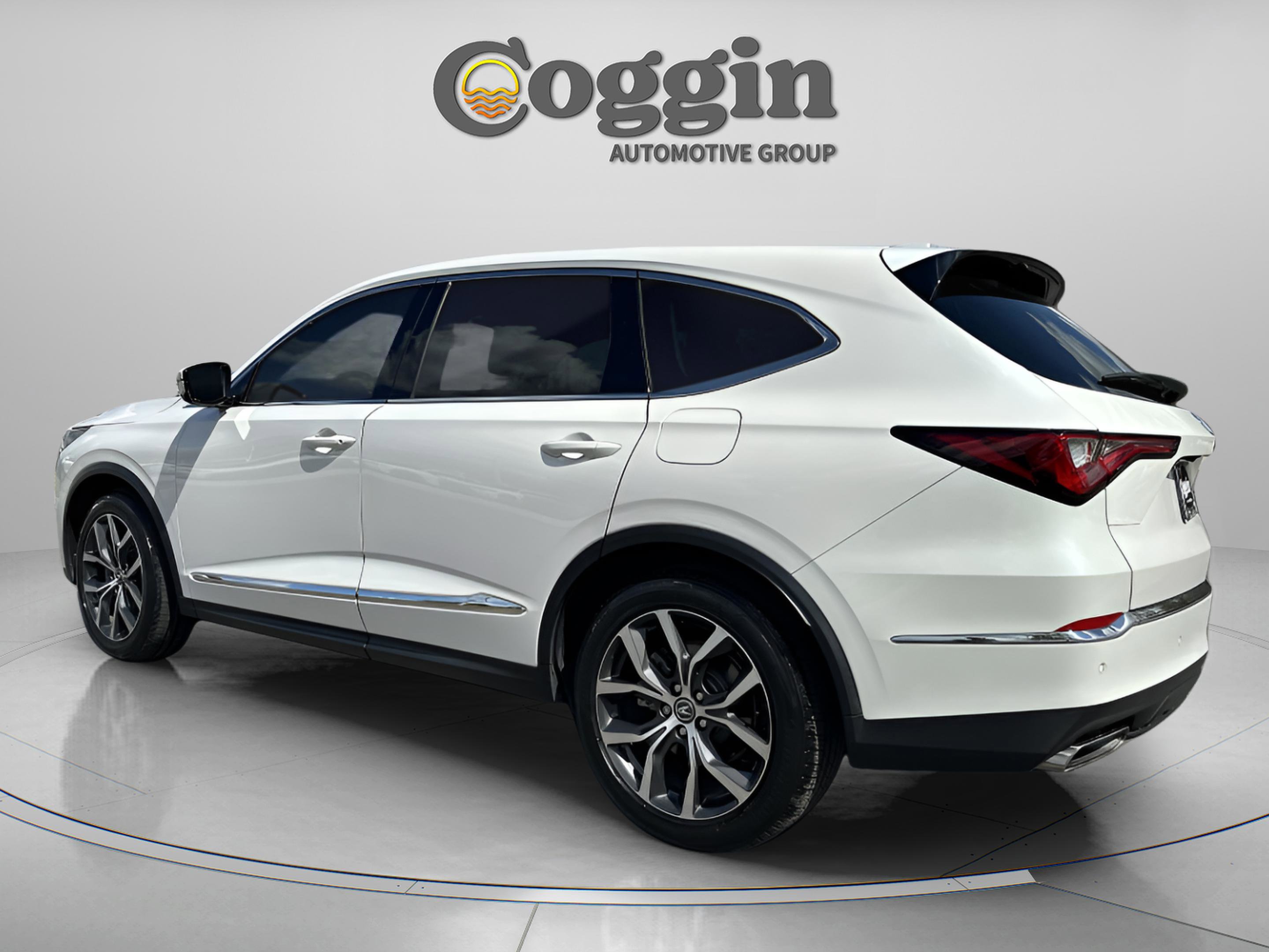 Used 2023 Acura MDX FWD w/ Technology Package image 5