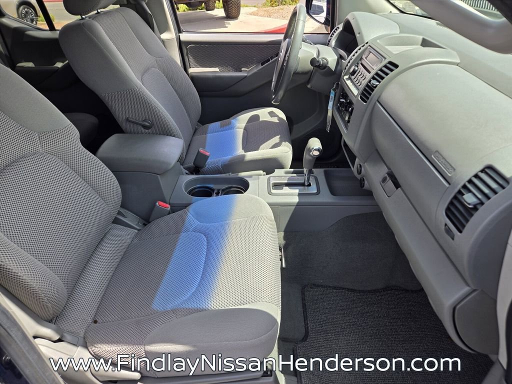 Used 2007 Nissan Frontier LE RWD image 16