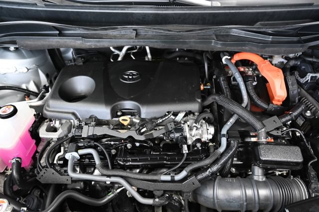 Used 2023 Toyota Sienna Platinum AWD/4WD image 38