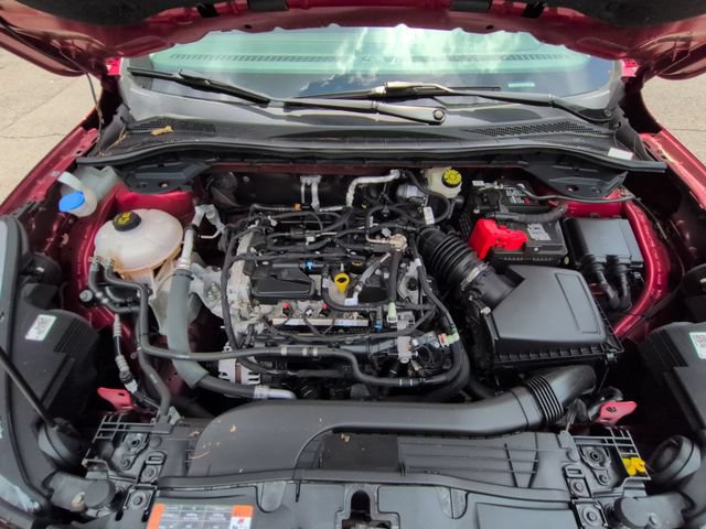 Used 2021 Ford Escape SE w/ SE Sport Appearance Package AWD/4WD image 31