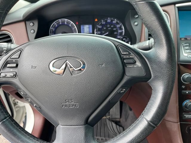 Used 2016 INFINITI QX50 AWD w/ Premium Plus Package image 18