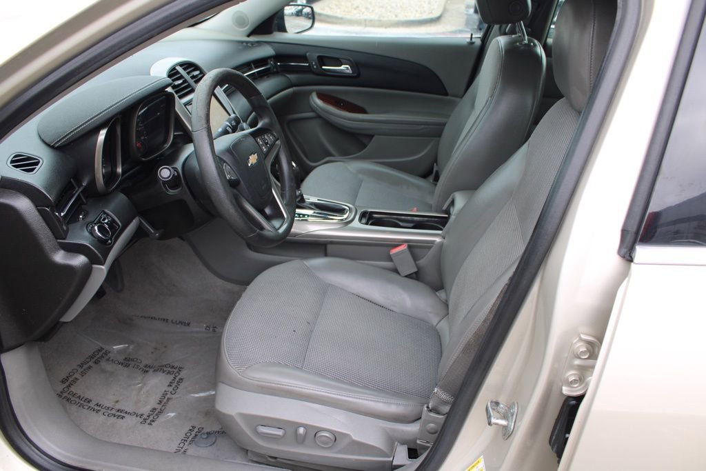 Used 2013 Chevrolet Malibu LT w/ Power Convenience Package image 14