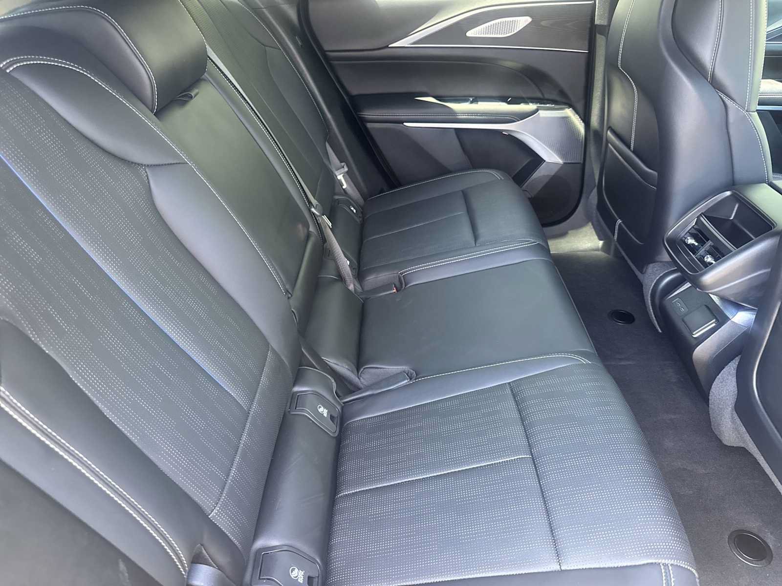 Used 2025 Cadillac Lyriq Sport w/ LPO, Floor Liner Package AWD/4WD image 16