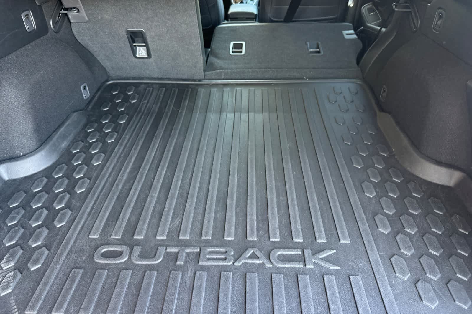 Used 2024 Subaru Outback Touring XT AWD/4WD image 14