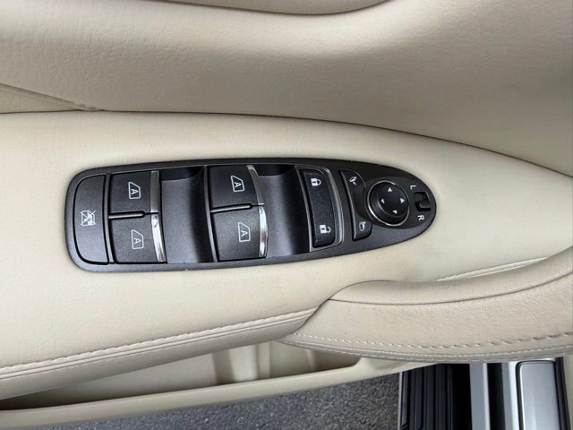 Used 2024 INFINITI QX80 Luxe w/ Cargo Package image 18