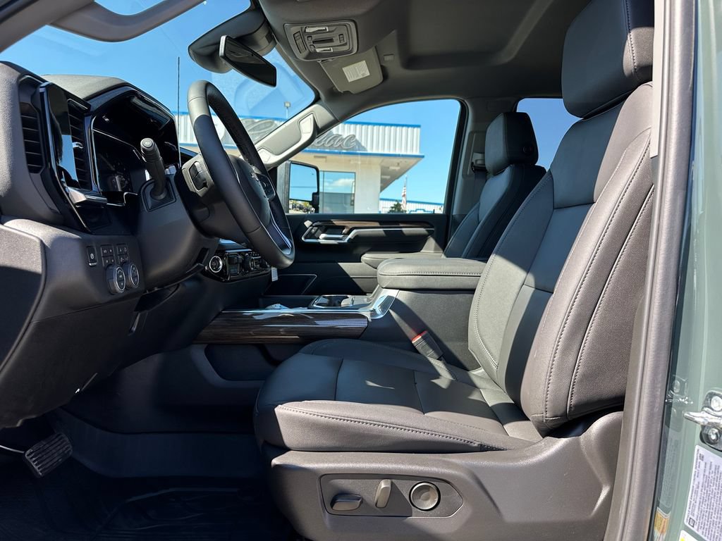 New 2026 Chevrolet Silverado 2500 LT w/ Safety Package AWD/4WD image 19