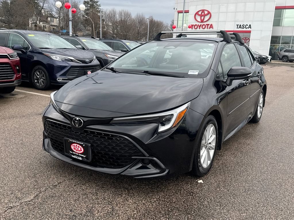 Used 2023 Toyota Corolla SE image 3