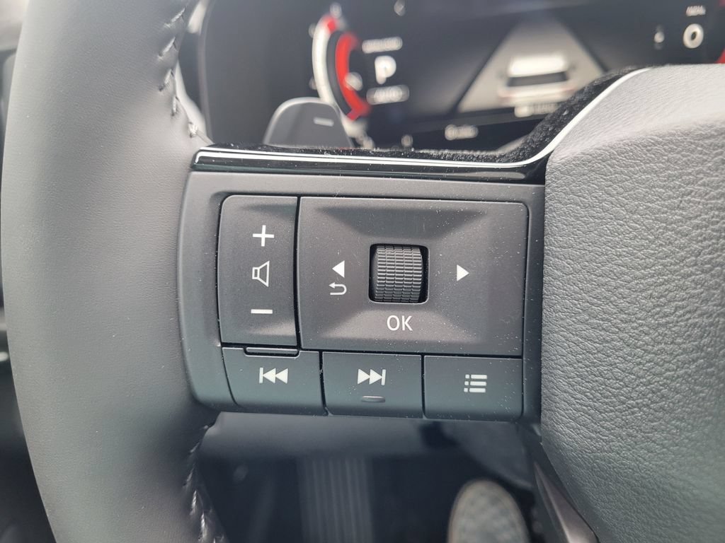 New 2026 Nissan Pathfinder Platinum AWD/4WD image 19