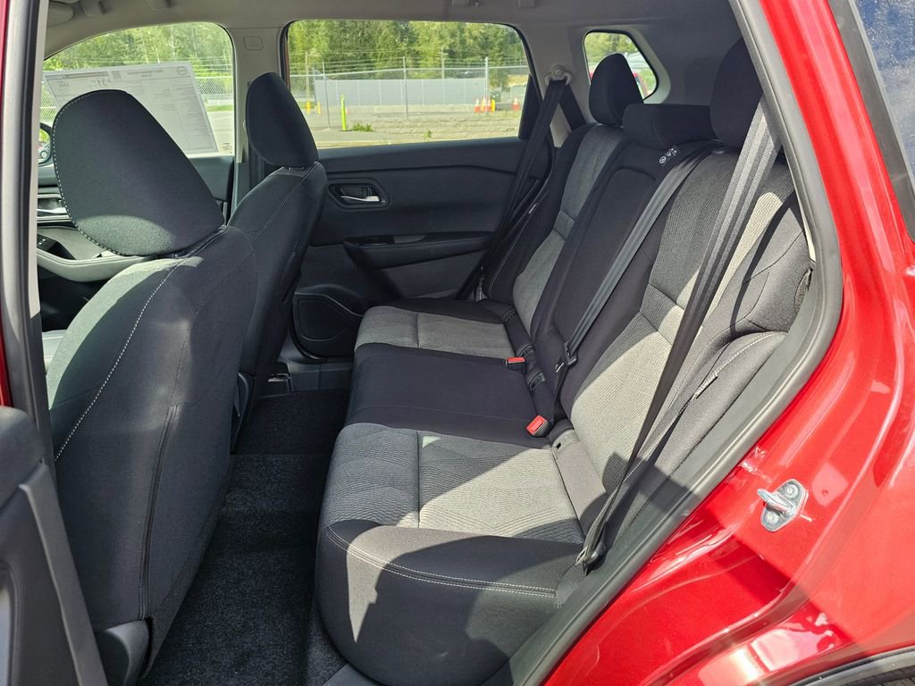 New 2026 Nissan Rogue SV w/ Cold Weather Package AWD/4WD image 19