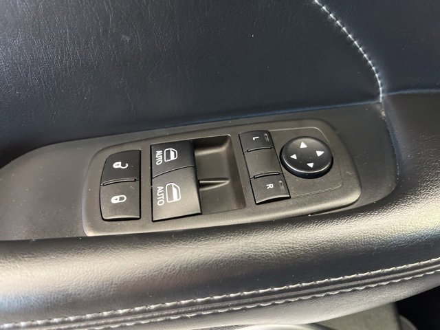 Used 2022 Dodge Challenger R/T w/ Plus Package image 14