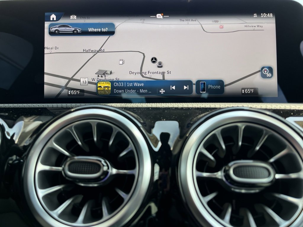 Used 2025 Mercedes-Benz CLA 35 AMG 4MATIC image 32