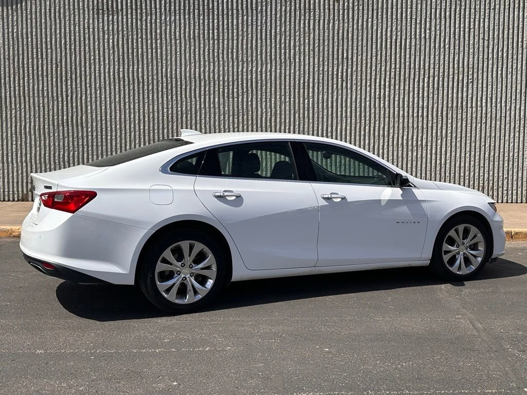Used 2017 Chevrolet Malibu Premier w/ Driver Confidence Package FWD image 6