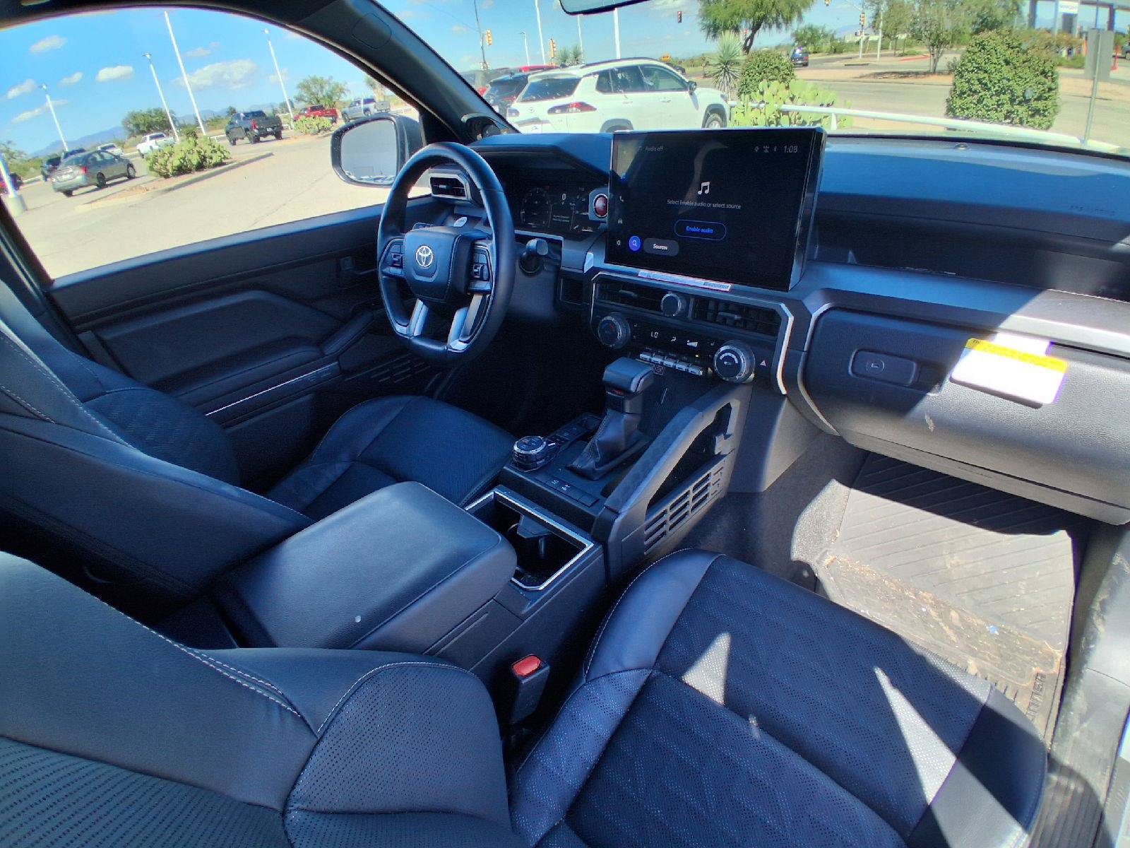 Used 2025 Toyota 4Runner TRD Off-Road Premium AWD/4WD image 28