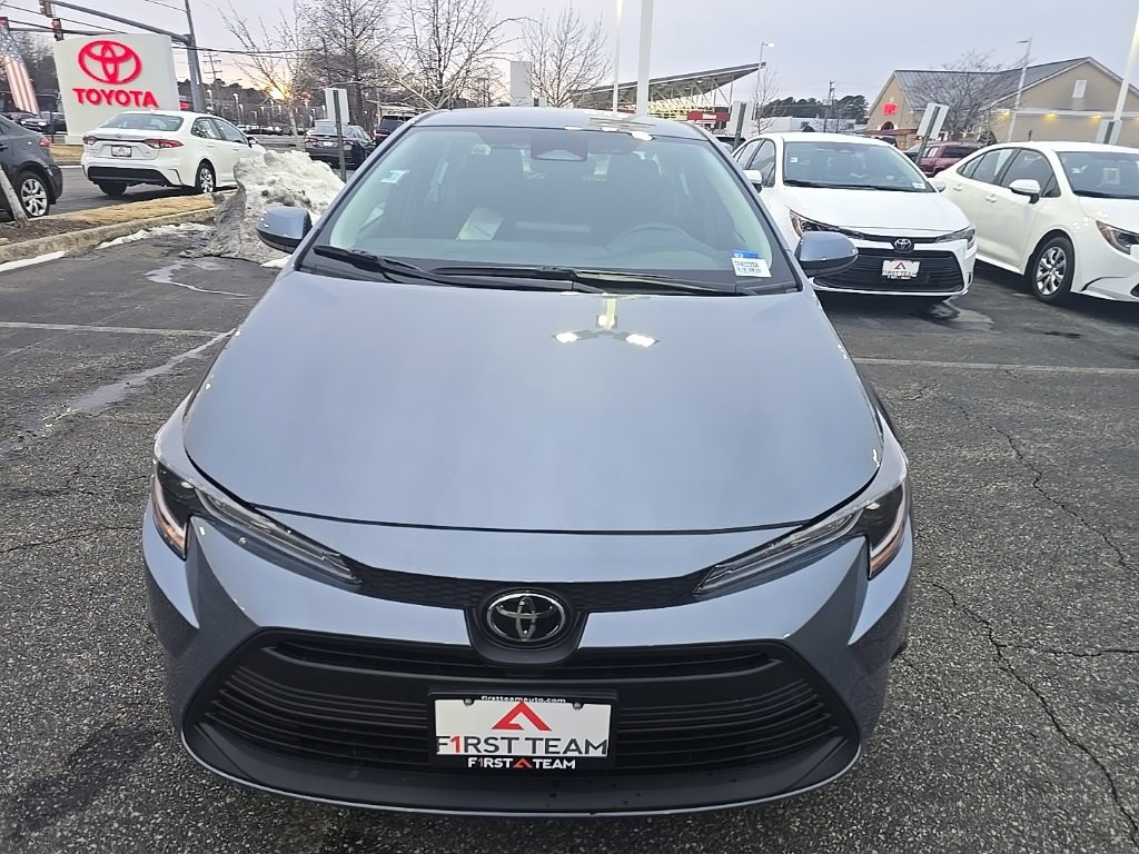 Used 2026 Toyota Corolla LE image 2