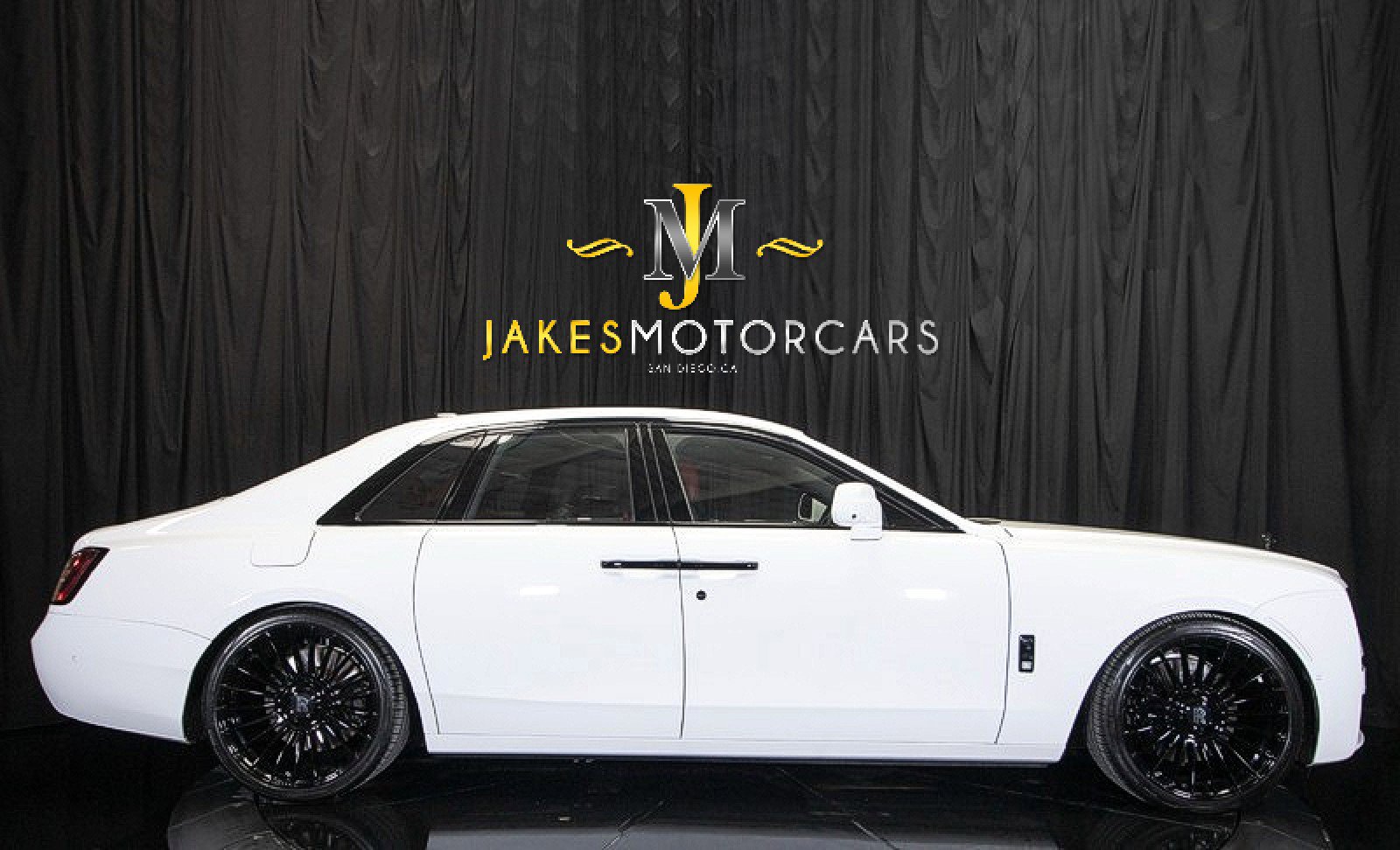 Used 2021 Rolls-Royce Ghost image 18