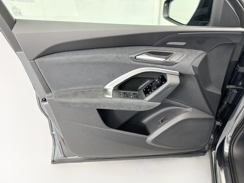 New 2026 Audi SQ5 Premium Plus AWD/4WD image 24