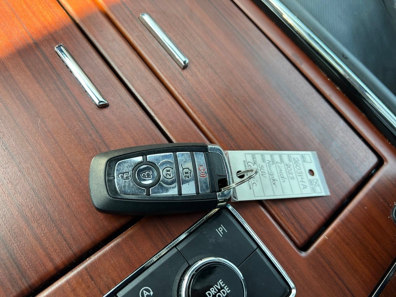 Used 2023 Lincoln Navigator Reserve AWD/4WD image 29