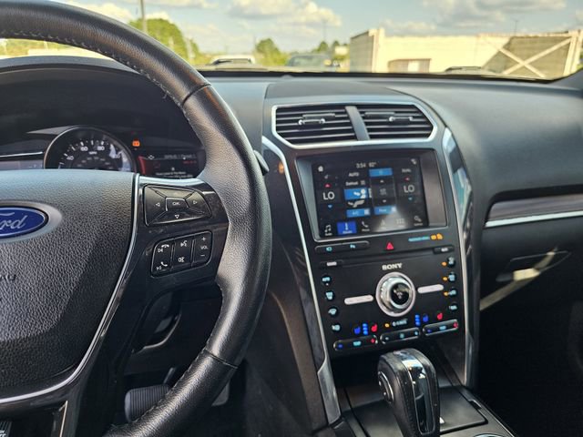 Certified 2019 Ford Explorer Limited image 26