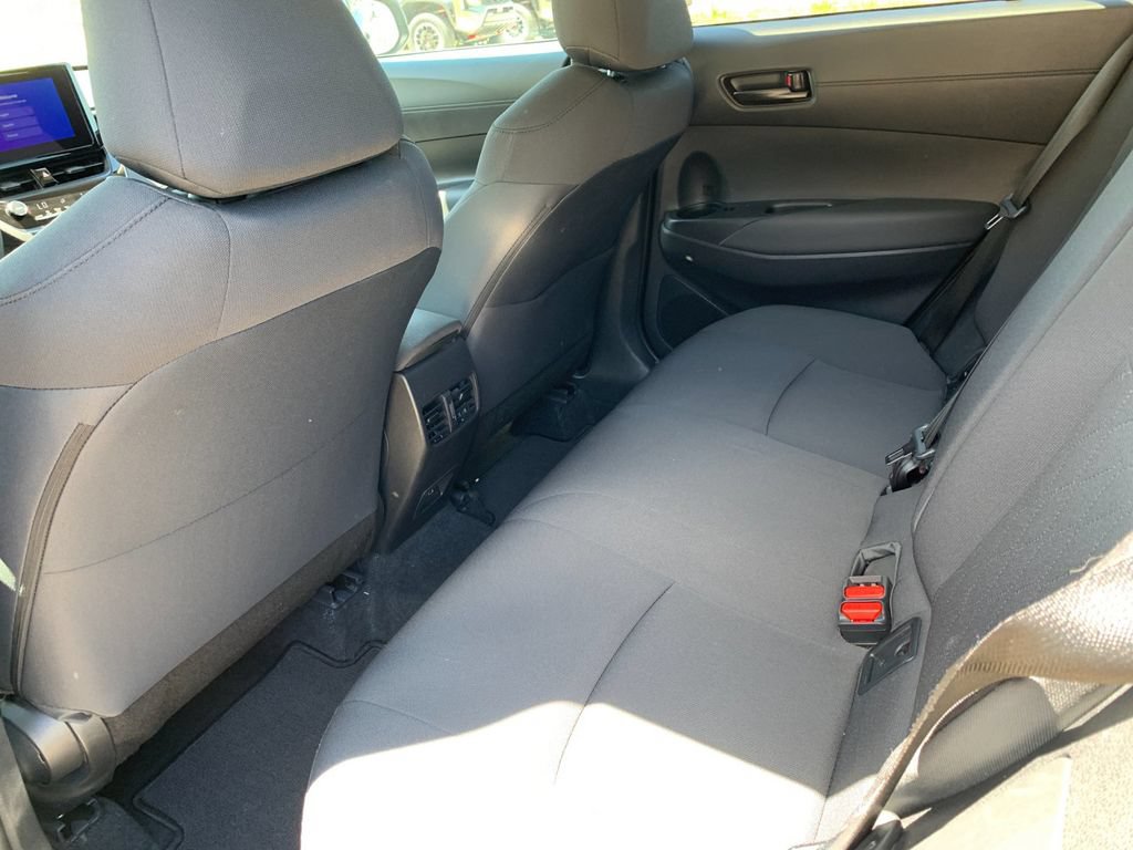 Used 2026 Toyota Corolla Cross LE FWD image 14