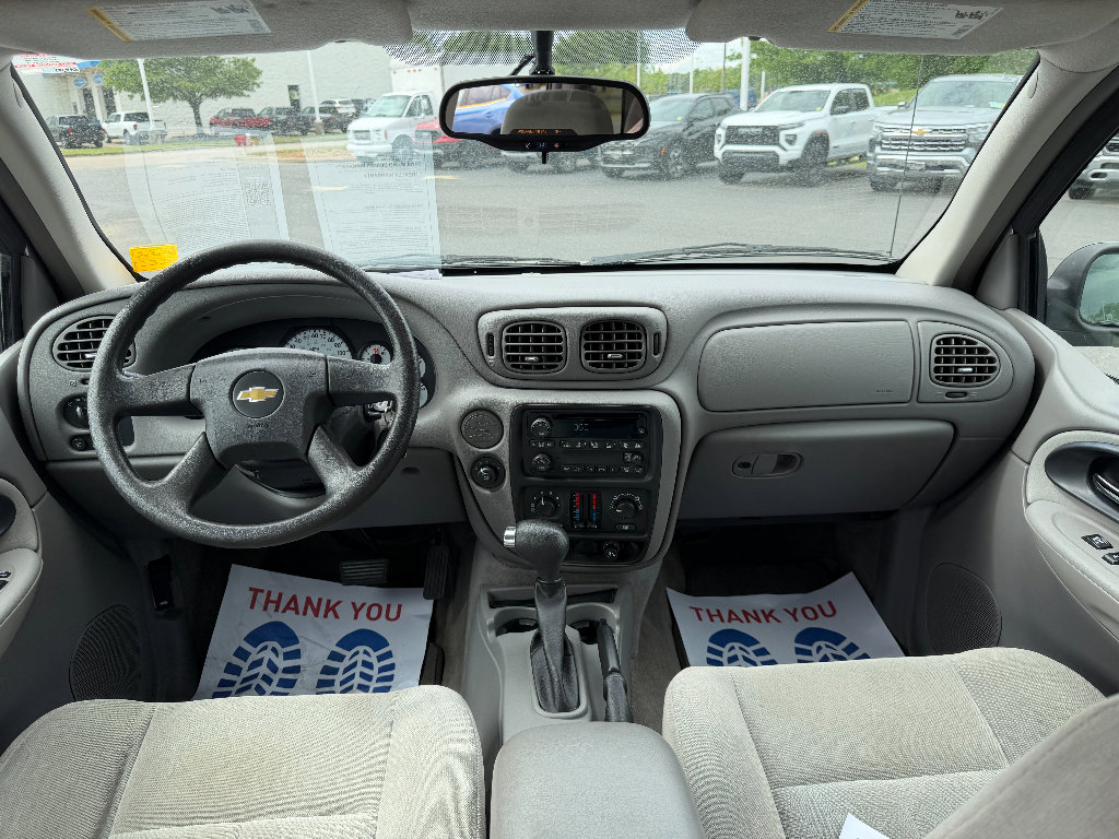 Used 2005 Chevrolet TrailBlazer LS w/ LS Preferred Equipment Group RWD image 18