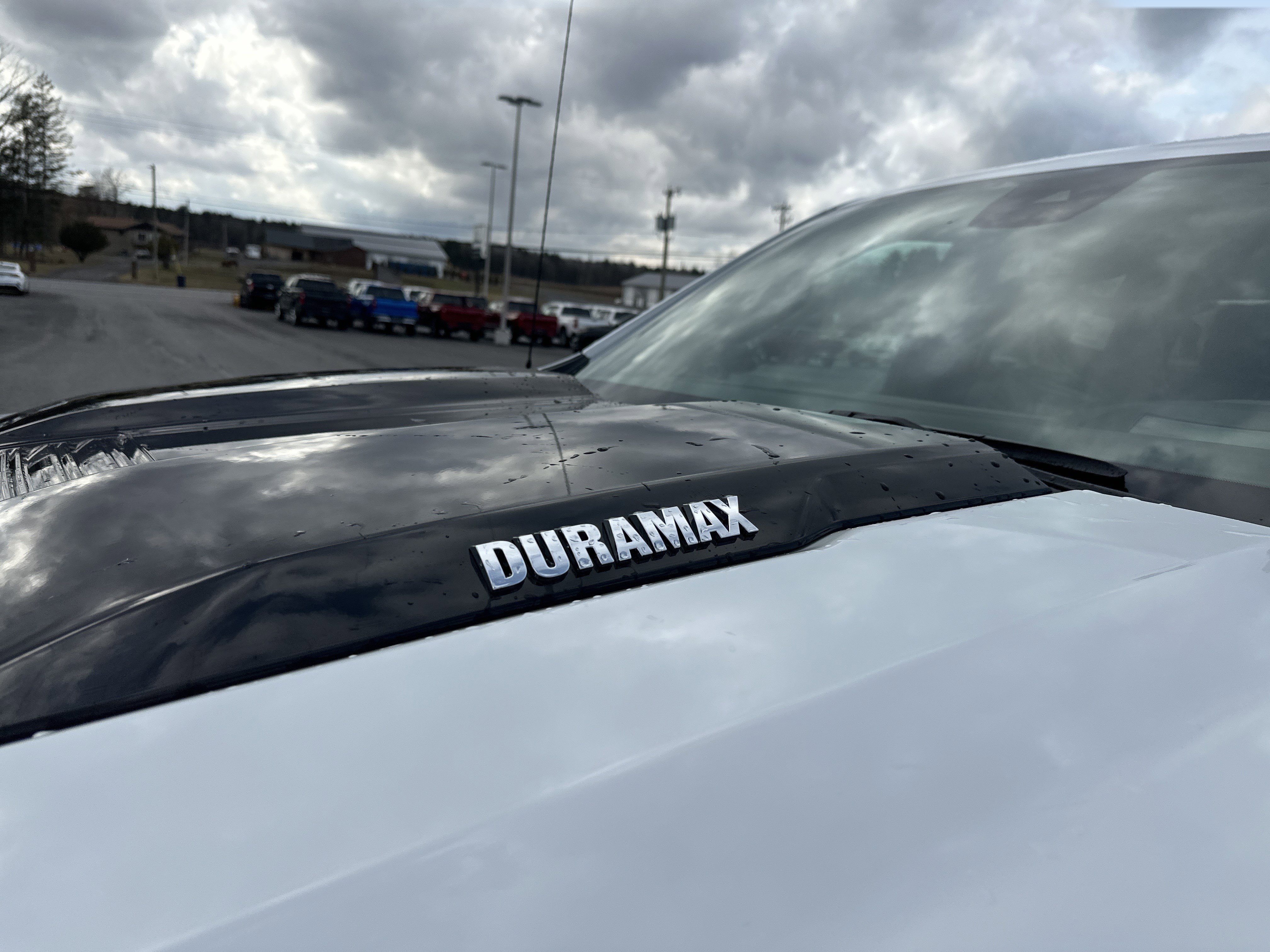 New 2026 Chevrolet Silverado 1500 ZR2 image 4