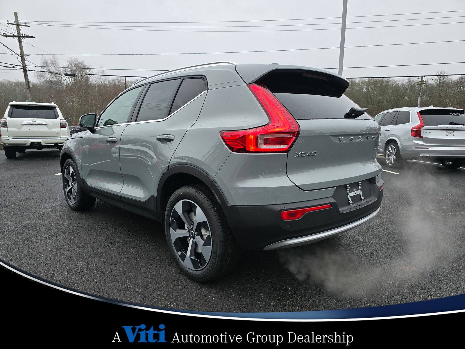 Used 2025 Volvo XC40 B5 Core w/ Protection Package Premier image 6