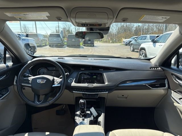 Certified 2023 Cadillac XT4 Luxury w/ Cold Weather Package AWD/4WD image 26