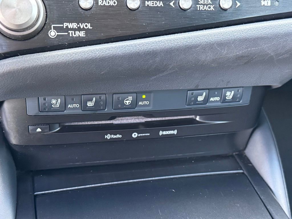 Used 2022 Lexus ES 350 w/ Premium Package FWD image 19
