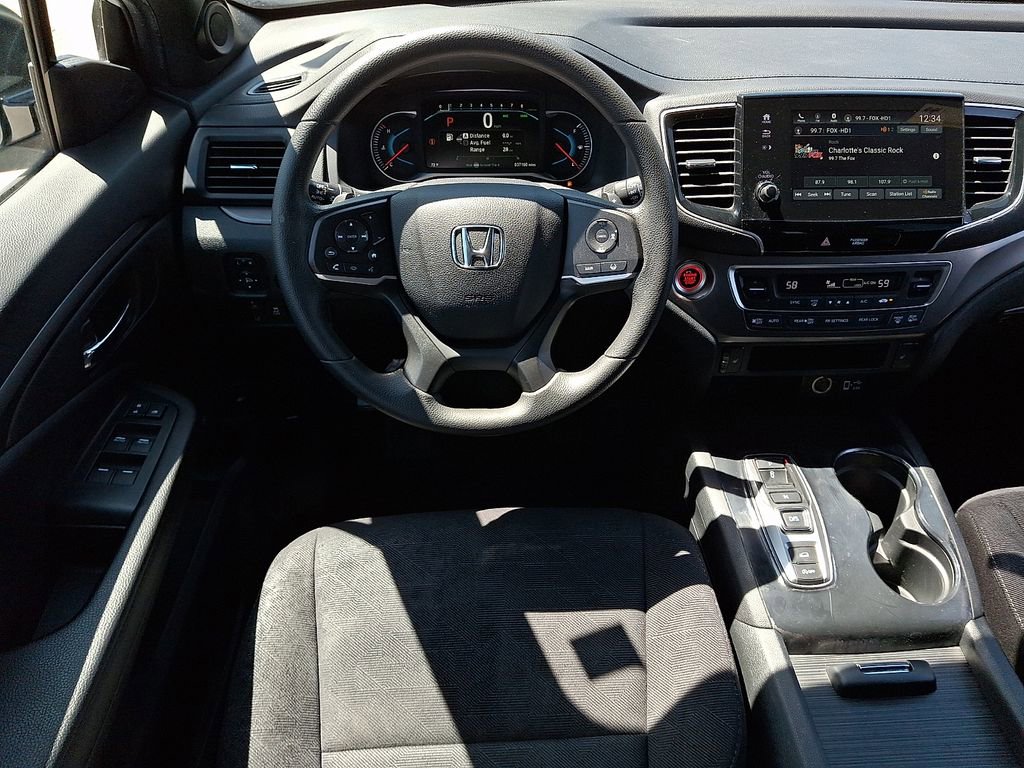Used 2022 Honda Pilot Sport image 11