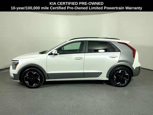 Certified 2024 Kia Niro Wave w/ Wave Preserve Package image 28