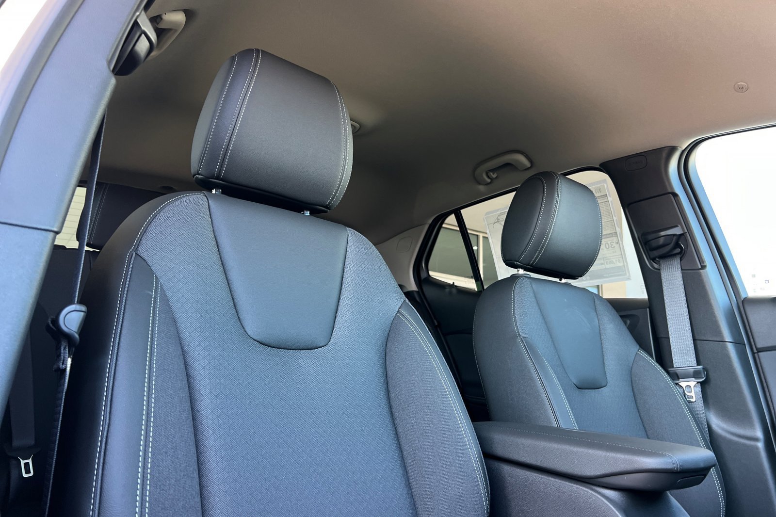 New 2026 Buick Encore GX Preferred w/ Comfort Package FWD image 18