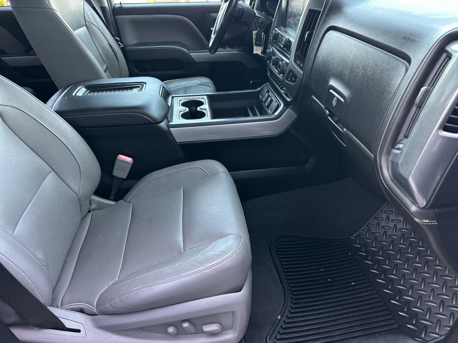 Used 2019 Chevrolet Silverado 3500 LTZ w/ Duramax Plus Package AWD/4WD image 14