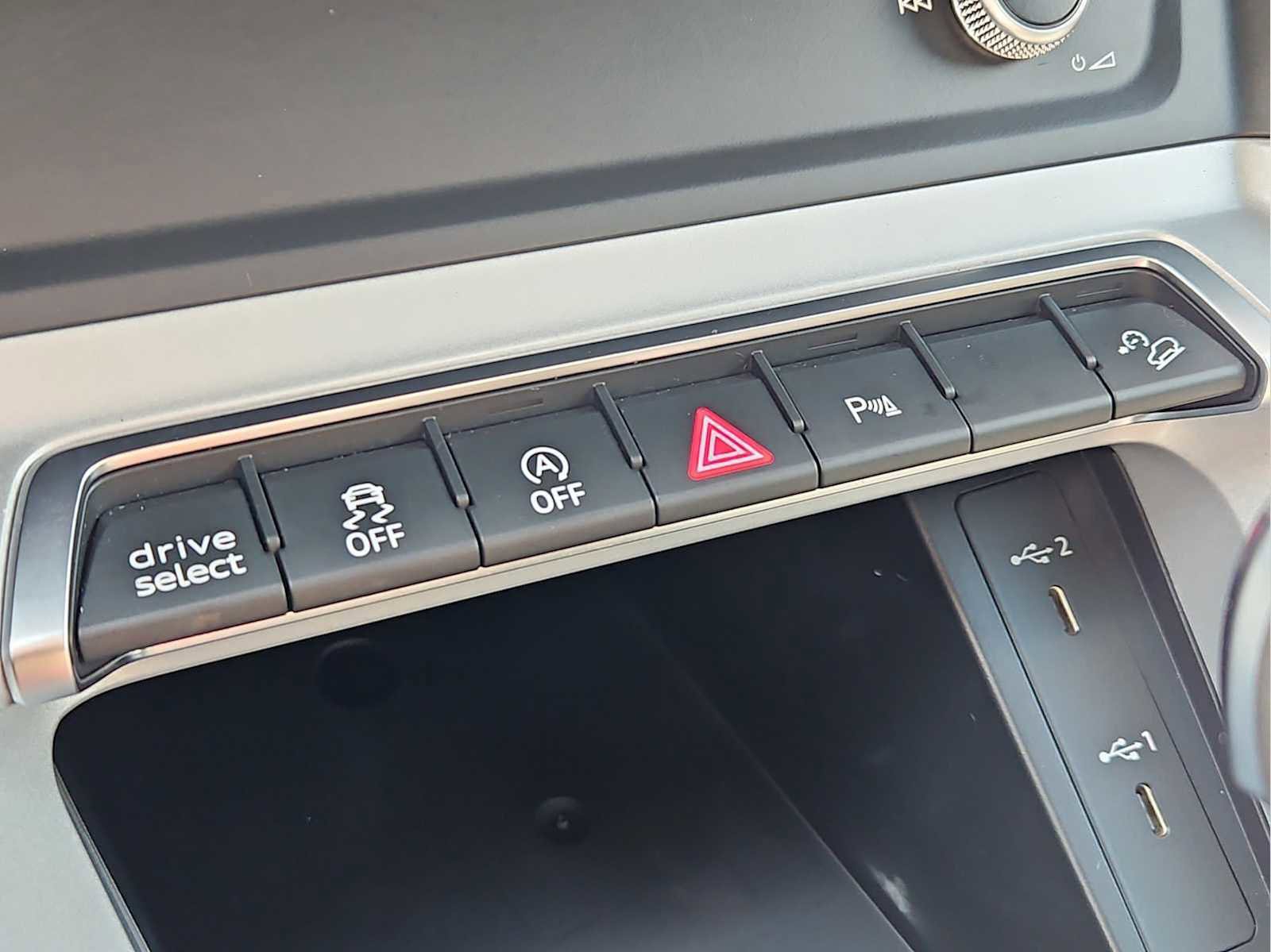 Used 2023 Audi Q3 2.0T Premium AWD/4WD image 19