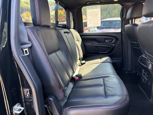 Used 2021 Nissan Titan PRO-4X w/ Pro-4x Convenience Package AWD/4WD image 25
