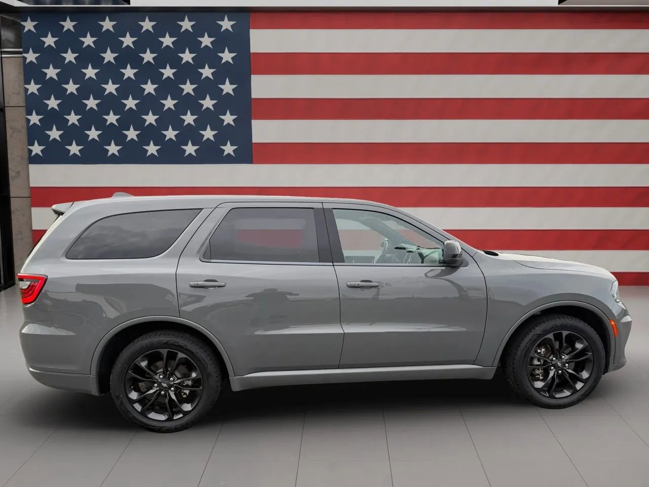 Used 2022 Dodge Durango SXT w/ Blacktop Package image 6