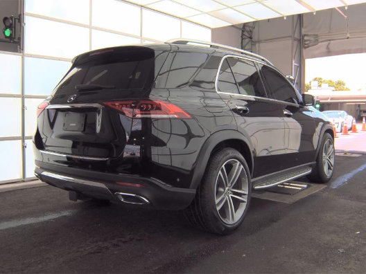 Used 2021 Mercedes-Benz GLE 350 w/ Premium Package image 2