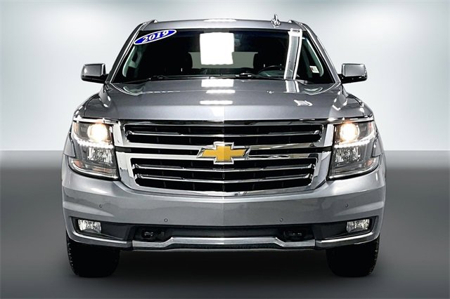 Used 2019 Chevrolet Tahoe LT w/ Luxury Package image 2