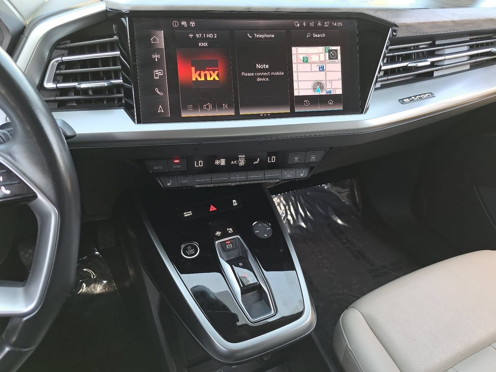 Used 2023 Audi Q4 e-tron Premium Plus w/ Premium Plus AWD/4WD image 21