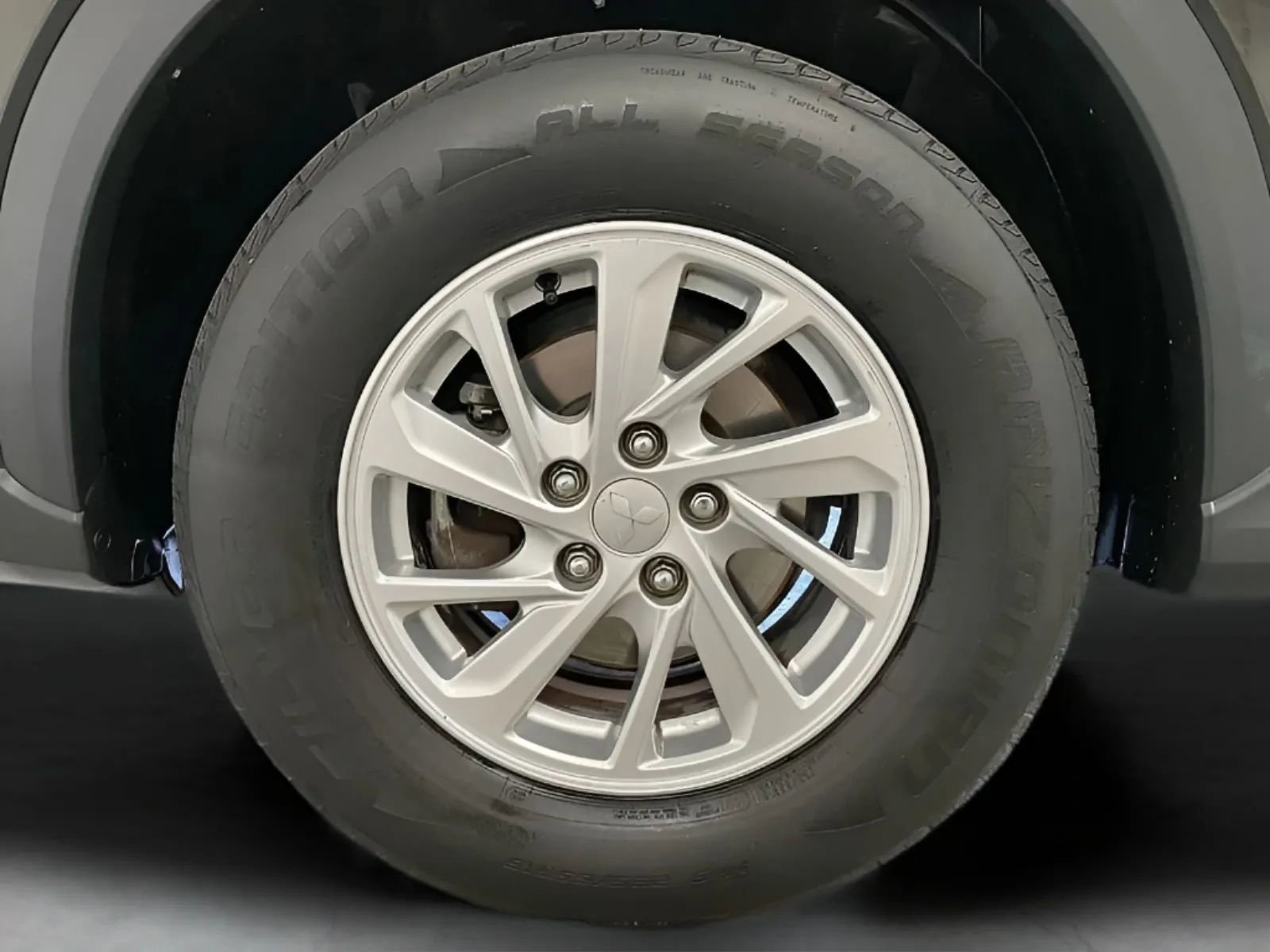 Used 2018 Mitsubishi Eclipse Cross ES AWD/4WD image 25