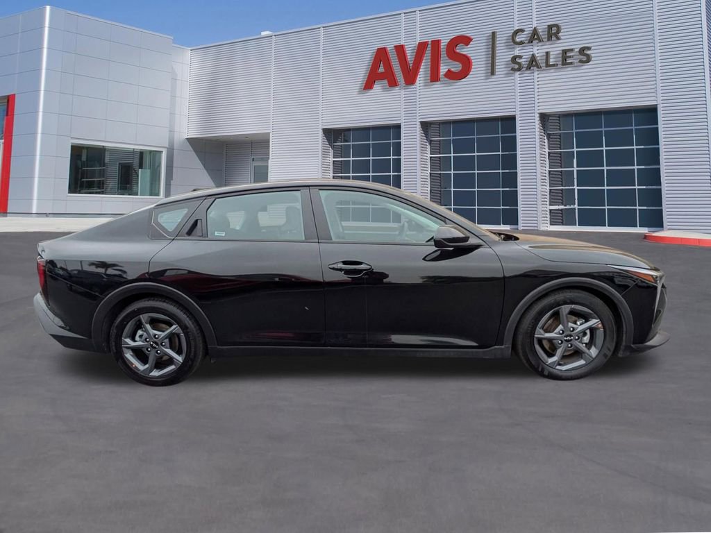 Used 2025 Kia K4 FWD image 7